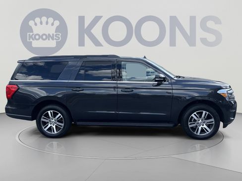 Used 2024 Ford Expedition Max XLT AWD/4WD image 8