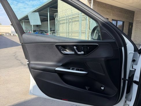 Used 2024 Mercedes-Benz C 300 Sedan image 18
