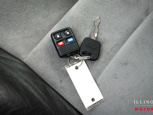 Used 2003 Ford Mustang Cobra image 32