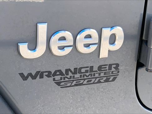 Used 2020 Jeep Wrangler Unlimited Sport S image 28