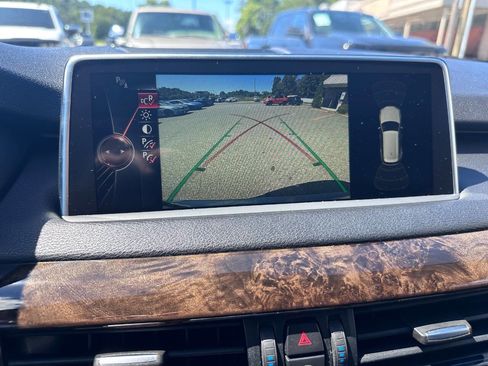 Used 2015 BMW X5 xDrive50i image 16