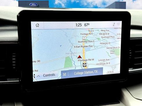 Used 2021 Ford Explorer XLT w/ Equipment Group 202A image 20