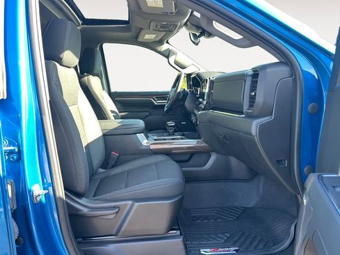 Used 2023 Chevrolet Silverado 1500 RST image 10