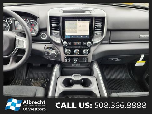 New 2026 RAM 1500 Big Horn AWD/4WD image 14