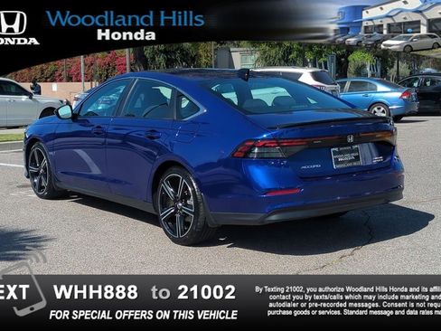 Used 2025 Honda Accord Sport image 7