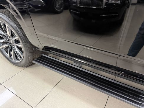 Used 2021 Cadillac Escalade ESV Sport Platinum image 38