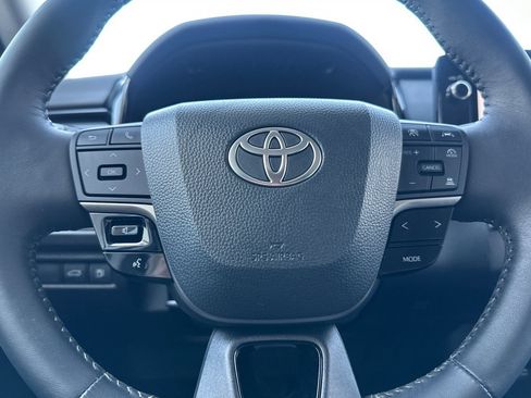 Certified 2026 Toyota Camry XLE AWD/4WD image 22