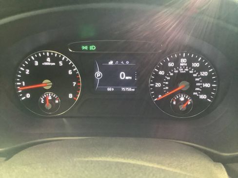 Used 2016 Kia Sorento FWD w/ LX Convenience Package image 8