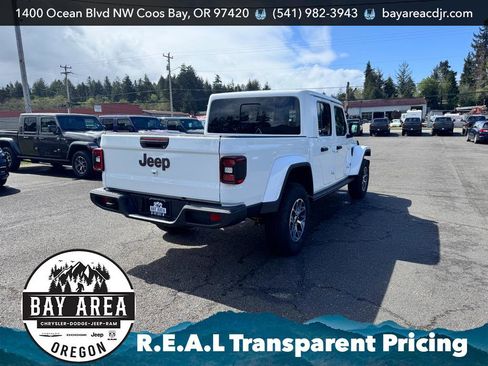 New 2026 Jeep Gladiator Sport image 5