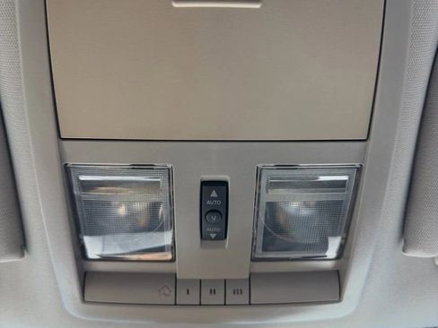 Used 2007 Jeep Grand Cherokee SRT8 w/ SRT Option Group I image 28