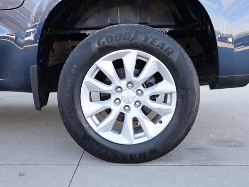 Used 2021 Chevrolet Silverado 1500 Custom image 37