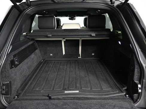 Used 2020 Land Rover Range Rover Long Wheelbase HSE image 29