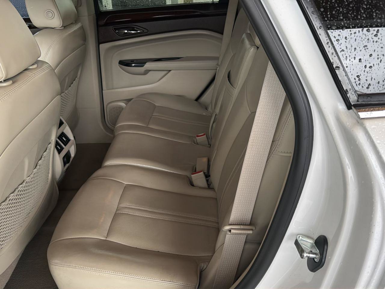 Used 2014 Cadillac SRX Luxury FWD image 15