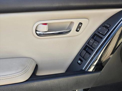 Used 2014 MAZDA CX-9 Touring w/ Touring Technology Package image 9