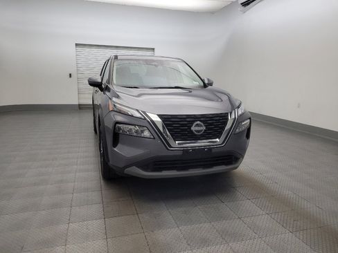 Used 2023 Nissan Rogue SV image 14