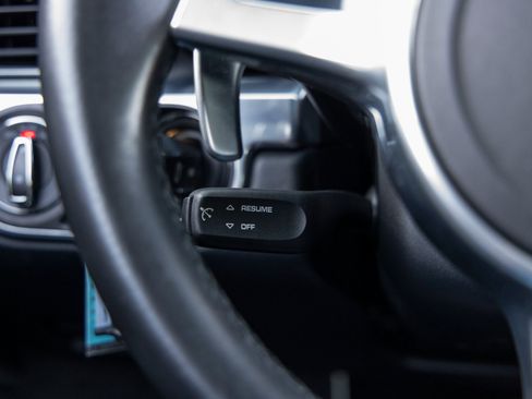 Used 2016 Porsche 911 Carrera image 29