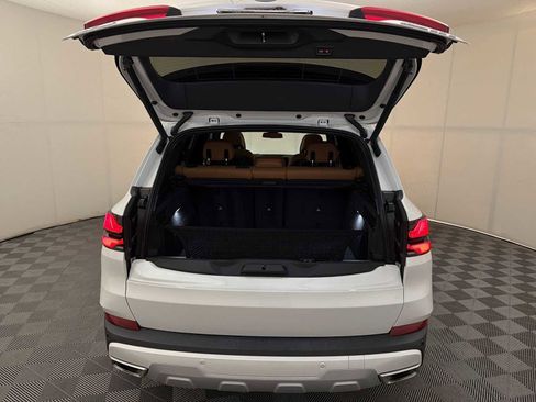 Certified 2024 BMW X5 xDrive50e w/ Premium Package image 23