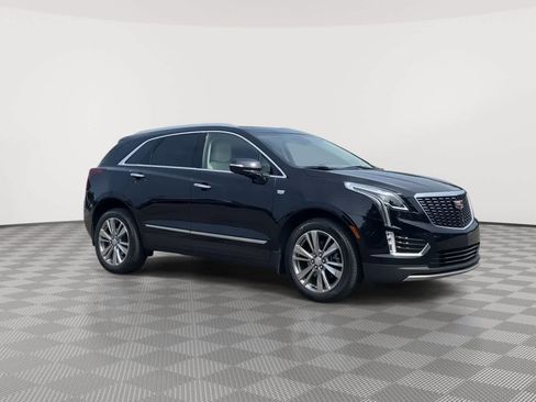Certified 2023 Cadillac XT5 Premium Luxury w/ LPO, Floor Liner Package AWD/4WD image 2
