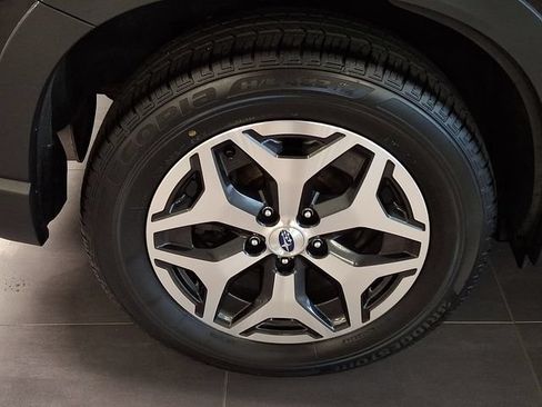 Certified 2024 Subaru Forester Premium AWD/4WD image 7
