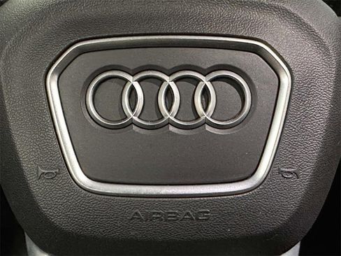 Used 2022 Audi Q5 2.0T Premium image 27