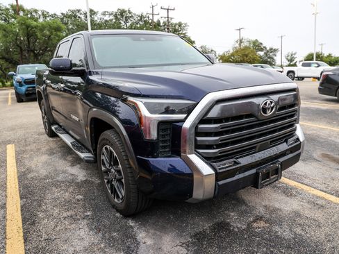 Used 2022 Toyota Tundra Limited w/ Power Package RWD image 5