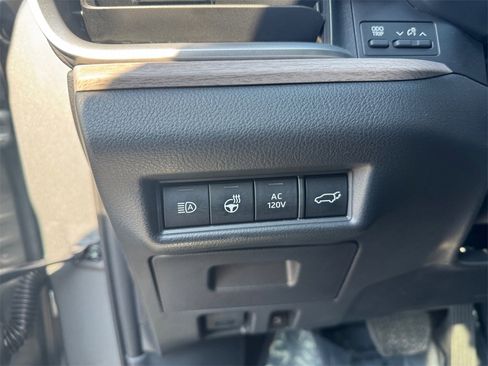 Used 2026 Toyota Grand Highlander Limited image 20