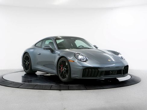 New 2026 Porsche 911 Carrera GTS RWD image 9