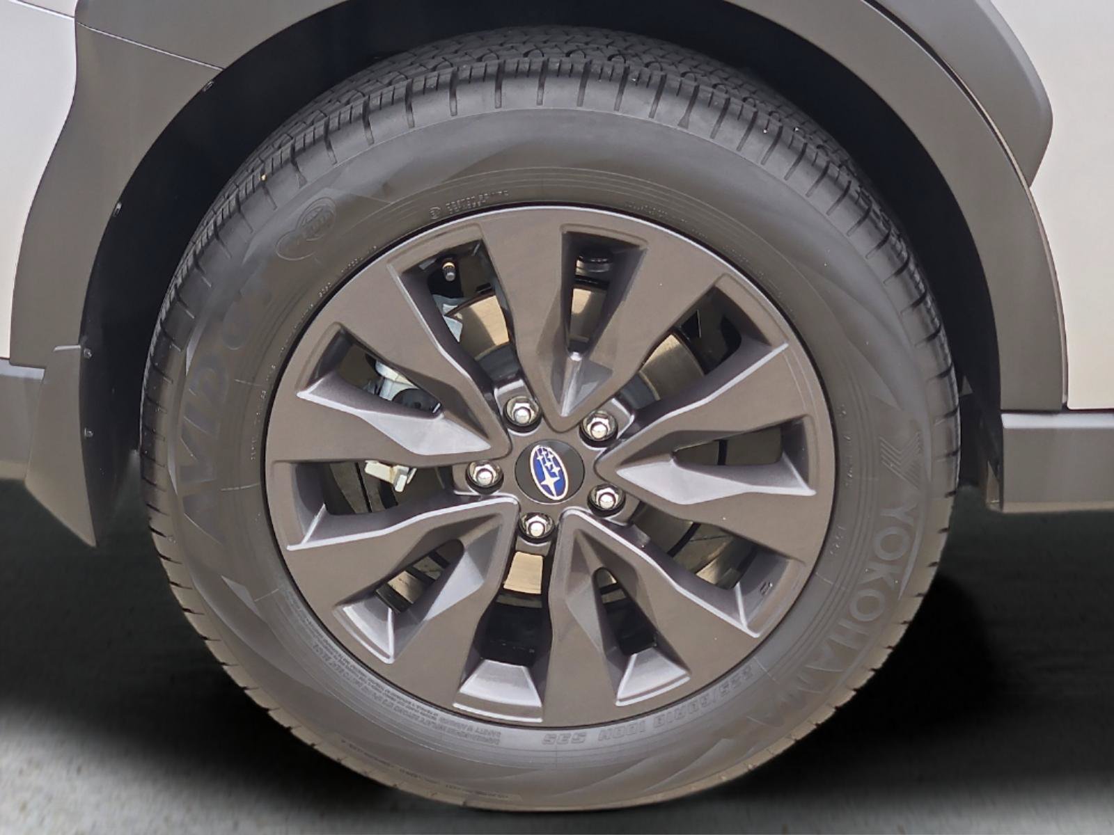 Certified 2025 Subaru Outback Onyx Edition AWD/4WD image 8