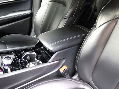 Used 2023 Jeep Grand Cherokee Limited w/ Trailer Tow Prep Group (B) image 22