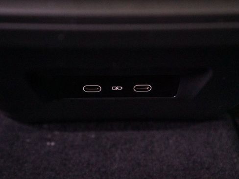 New 2025 Porsche Macan Turbo Electric image 41