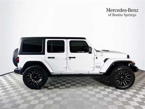 Used 2018 Jeep Wrangler Unlimited Sahara w/ Cold Weather Group image 8