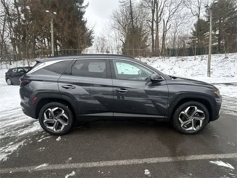 Used 2024 Hyundai Tucson Limited image 3