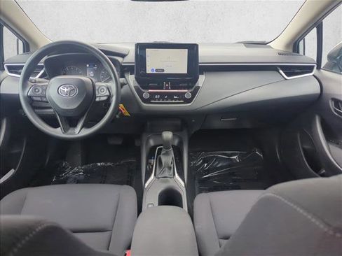 Certified 2025 Toyota Corolla LE image 21