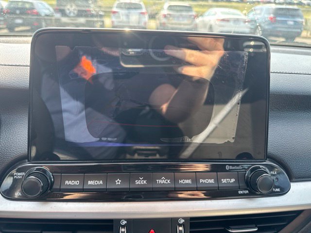 Used 2020 Kia Forte LXS FWD image 17