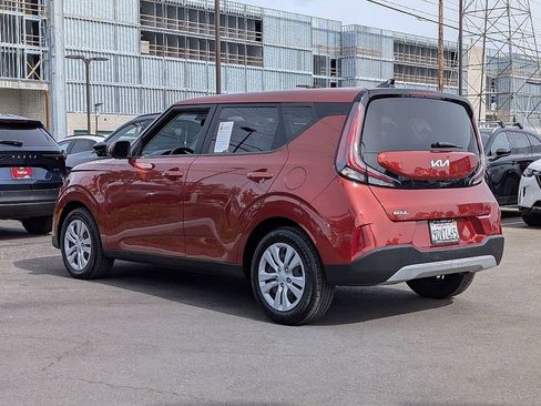 Used 2023 Kia Soul LX FWD image 12