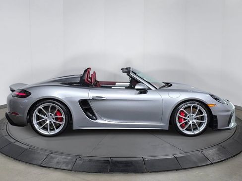 Certified 2021 Porsche 718 Boxster Spyder RWD image 8
