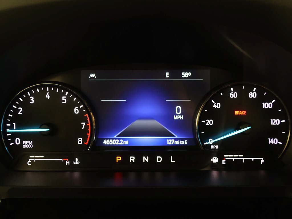 Used 2022 Ford Explorer XLT w/ Equipment Group 202A AWD/4WD image 38