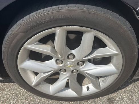 Used 2014 Chevrolet Impala LT FWD image 30