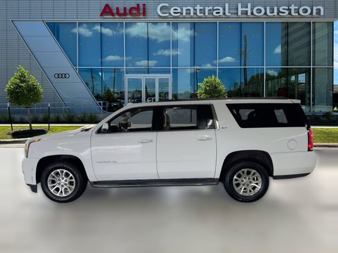 Used 2019 GMC Yukon XL SLT w/ Open Road Package image 2