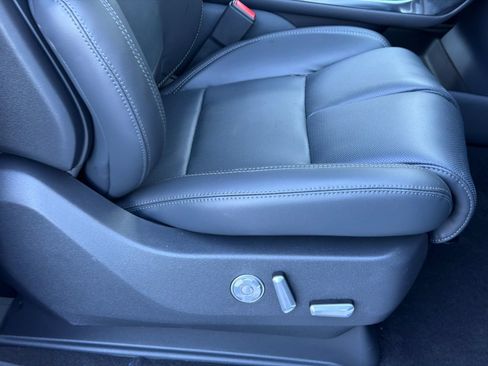 New 2026 Lincoln Navigator L Reserve w/ Jet Appearance Package AWD/4WD image 13