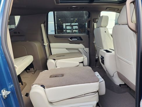 New 2026 GMC Yukon XL Denali w/ Sun & Power Step Package image 52