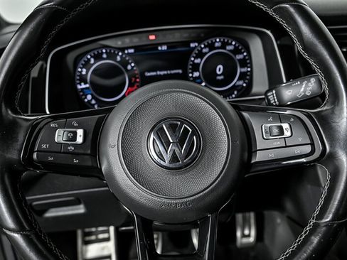 Used 2019 Volkswagen Golf 4-Door AWD/4WD image 21