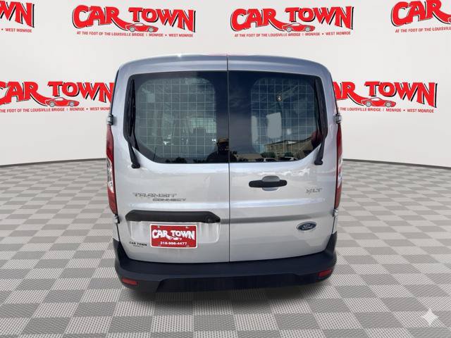 Used 2022 Ford Transit Connect XLT FWD image 17