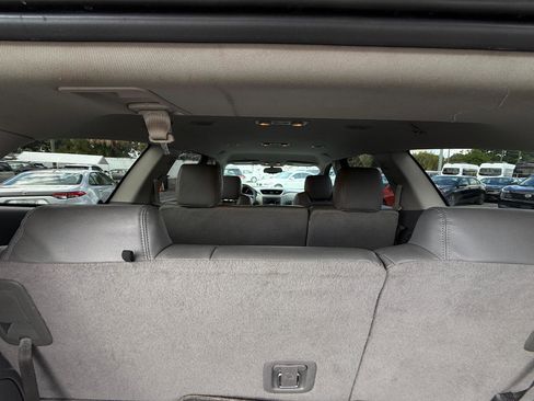 Used 2017 Chevrolet Traverse LS image 38