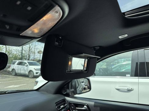 Used 2021 Dodge Durango R/T w/ Blacktop Package image 18