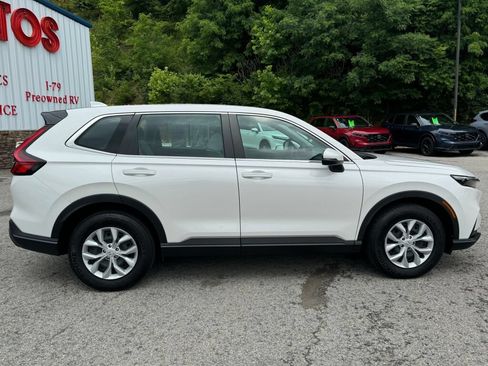 Used 2023 Honda CR-V LX image 8