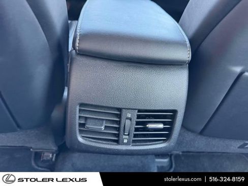 Used 2013 Lexus ES 350 w/ Luxury Pkg FWD image 16