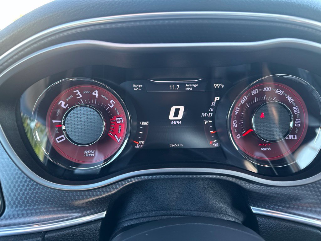 Used 2016 Dodge Challenger SRT Hellcat RWD image 18
