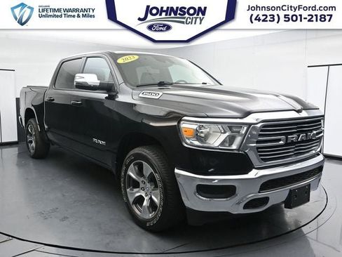 Used 2023 RAM 1500 Laramie AWD/4WD image 1