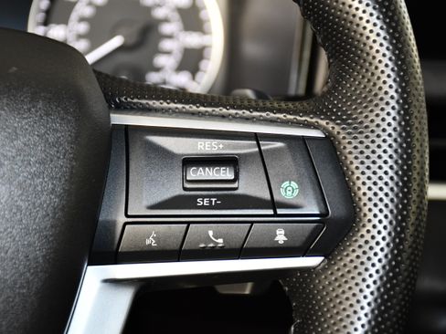 Used 2026 Mitsubishi Outlander AWD image 22